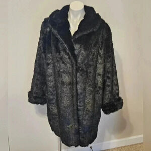 Dennis Basso Black Faux Fur Coat Size 1X EUC
